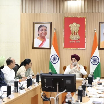 LG, CM review Delhi’s deregulation drive; pending reforms to be completed by August