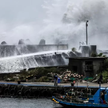 China evacuates two million people as powerful typhoon makes landfall China evacuates two million people as powerful typhoon makes landfall