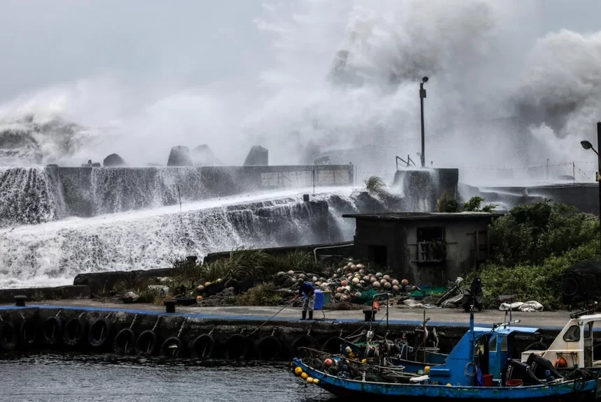 China evacuates two million people as powerful typhoon makes landfall China evacuates two million people as powerful typhoon makes landfall
