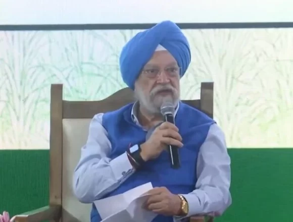 petroleum Minister Defends E20 Petrol questions timing of debate over ethanol-blended fuel petroleum Minister Defends E20 Petrol questions timing of debate over ethanol-blended fuel