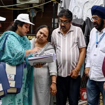 EC extends SIR deadline in Delhi; final electoral roll to be out on October 19