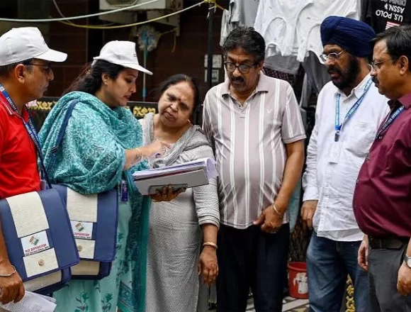 EC extends SIR deadline in Delhi; final electoral roll to be out on October 19 EC extends SIR deadline in Delhi; final electoral roll to be out on October 19