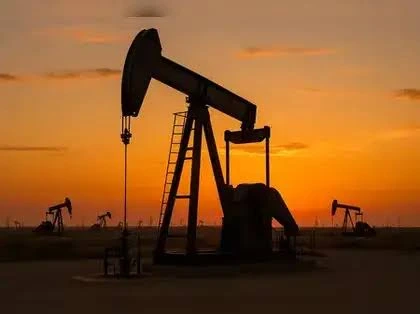 Oil Prices Climb as U.S.-Iran Conflict Shows No Signs of Slowing