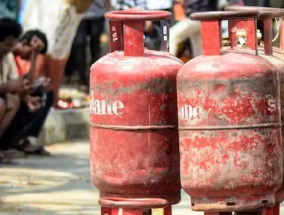 Commercial LPG cylinder prices cut by ₹183.50; domestic rates unchanged Commercial LPG cylinder prices cut by ₹183.50; domestic rates unchanged