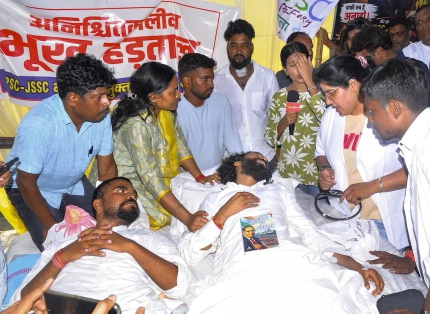 Jharkhand exam stir enters Day 19, students vow to intensify agitation Jharkhand exam stir enters Day 19, students vow to intensify agitation