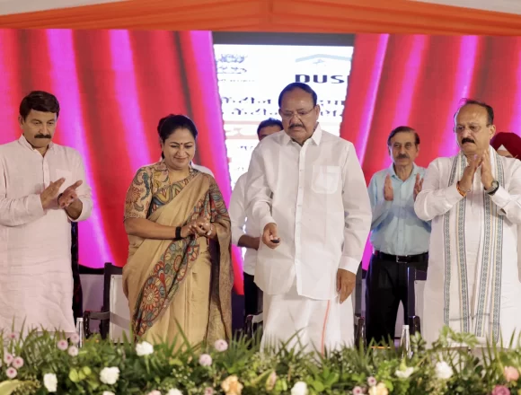 CM Rekha Gupta inaugurates 25 more Atal Canteens, takes total to 100 CM Rekha Gupta inaugurates 25 more Atal Canteens, takes total to 100