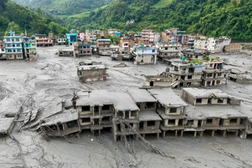 Death toll in Nepal flash flood rises to 794, while more than 2,500 people still missing Death toll in Nepal flash flood rises to 794, while more than 2,500 people still missing
