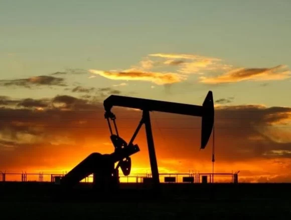 Oil jumps past $91 as Trump casts doubt on a new deal with Iran Oil jumps past $91 as Trump casts doubt on a new deal with Iran