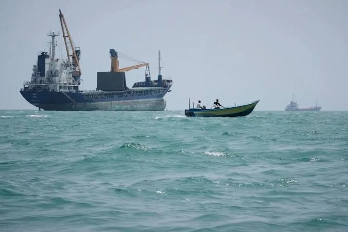 Yemen Fighting Escalates: Iranian Ship’Attacked’Near Strait of Hormuz Yemen Fighting Escalates: Iranian Ship’Attacked’Near Strait of Hormuz