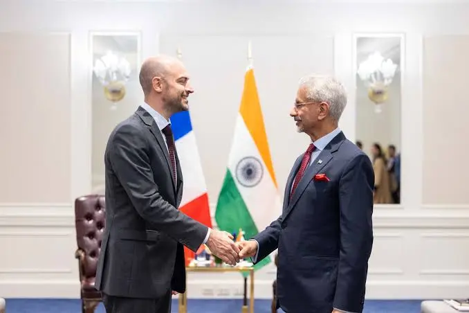 EAM Jaishankar holds talks with France, Ecuador, Slovakia, Switzerland counterparts in New York EAM Jaishankar holds talks with France, Ecuador, Slovakia, Switzerland counterparts in New York