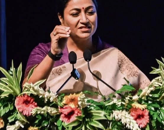 CM Rekha Gupta announces plan to improve infra at Anganwadi centres In Delhi CM Rekha Gupta announces plan to improve infra at Anganwadi centres In Delhi