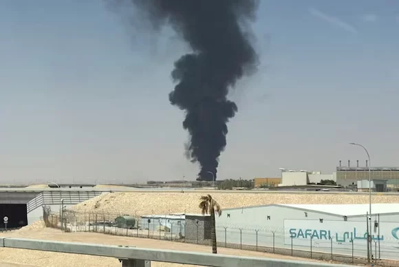 Thick smoke seen near Riyadh airport as Houthis attack Saudi capital, Riyadh Thick smoke seen near Riyadh airport as Houthis attack Saudi capital, Riyadh