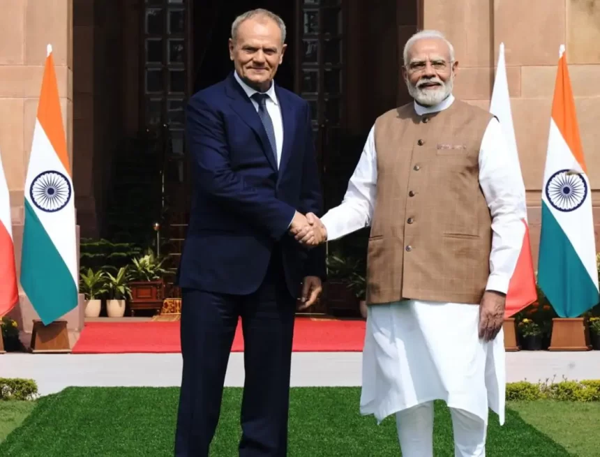 PM Modi reaffirms efforts to bring peace to Ukraine, West Asia ; hold wide-ranging talks with Polish PM Tusk PM Modi reaffirms efforts to bring peace to Ukraine, West Asia ; hold wide-ranging talks with Polish PM Tusk