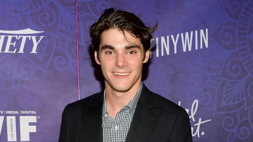 Breaking Bad Star RJ Mitte Passes Away At 34 Breaking Bad Star RJ Mitte Passes Away At 34