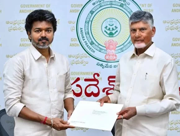 CMs Vijay-Naidu meet in Vijayawada, discuss water sharing, river-linking CMs Vijay-Naidu meet in Vijayawada, discuss water sharing, river-linking